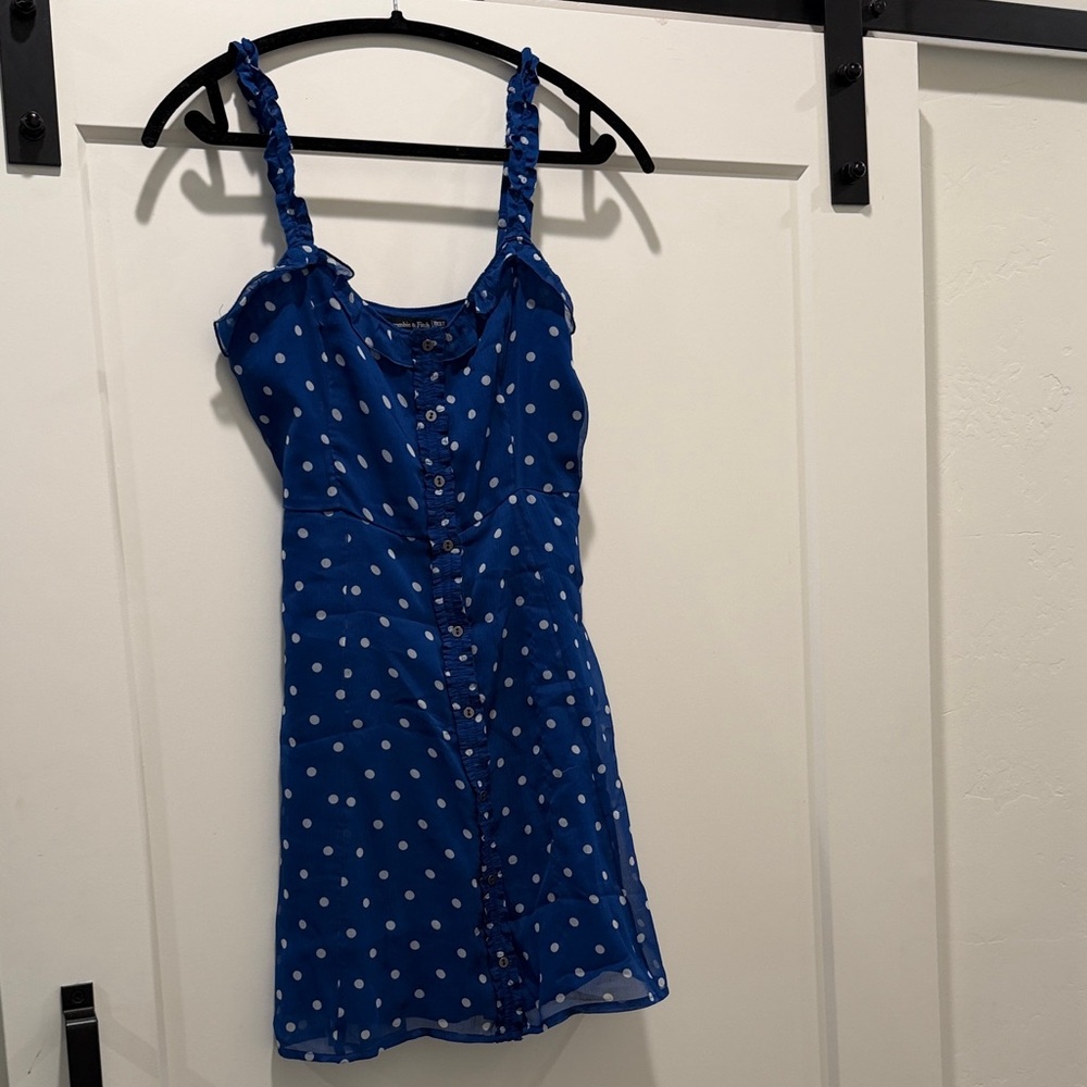 Abercrombie & Fitch Blue and White Polka Dot Top